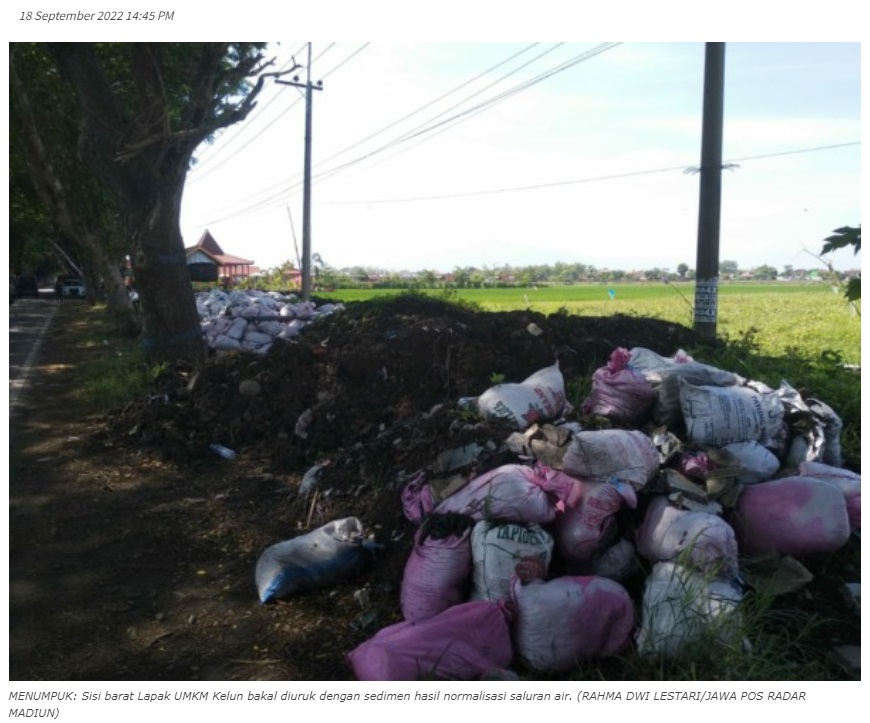 Uruk Lahan Lapak UMKM Kelun dengan Sedimen