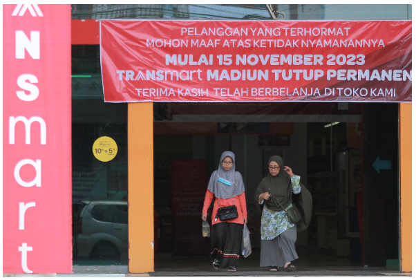 Transmart Kota Madiun Tutup, Puluhan Karyawan Terancam PHK?