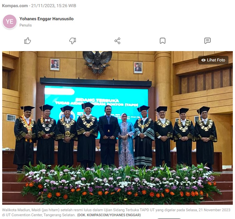 Jadi Doktor Pertama UT, Walikota Madiun Angkat Disertasi Kebijakan "Smart City"