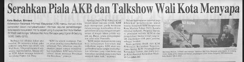 Serahkan Piala AKB dan Talkshow Wali Kota Menyapa