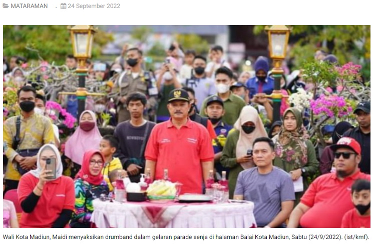 Puluhan Grup Drumband Ramaikan Gelaran Parade Senja di Kota Madiun