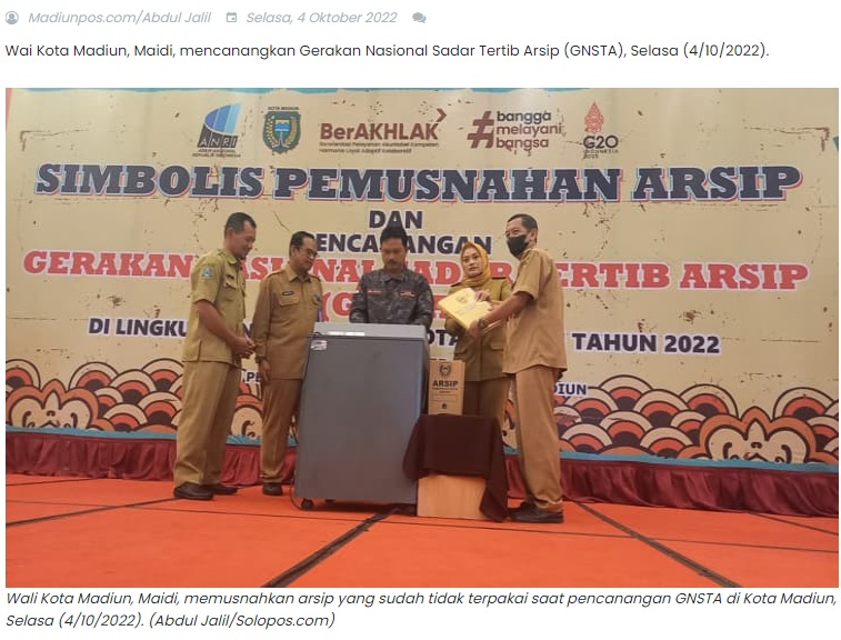 Canangkan Gerakan Nasional Sadar Tertib Arsip, Wali Kota Madiun Musnahkan Arsip Tak Terpakai