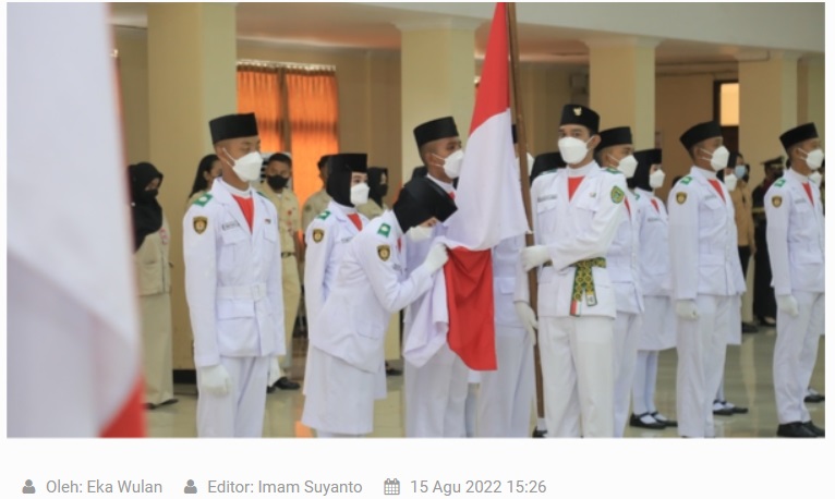 Walikota Madiun Kukuhkan 76 Anggota Paskibra