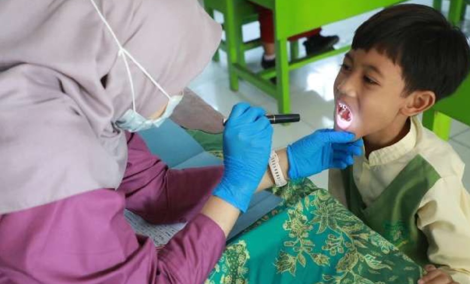 Siswa Baru SD Kota Madiun Jalani Skrining Kesehatan