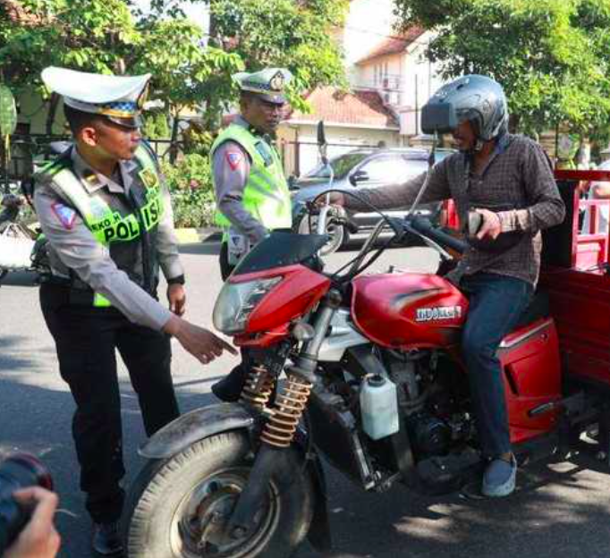 Ratusan Pelanggar Terjaring Operasi Patuh Semeru Satlantas Madiun Kota