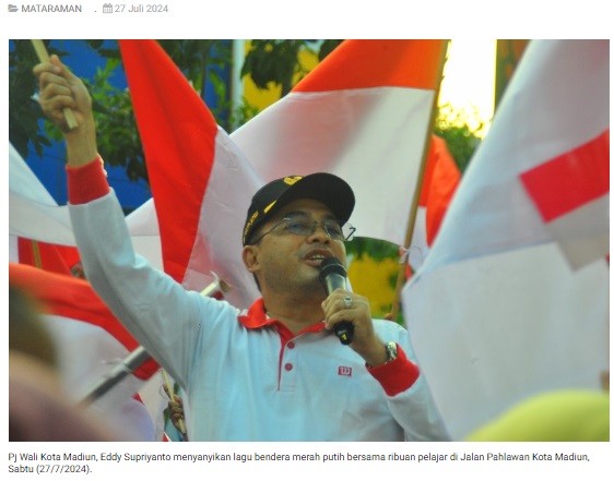 Gelorakan Semangat Nasionalisme, Pj Wali Kota Madiun Bagikan Ribuan Bendera Merah Putih
