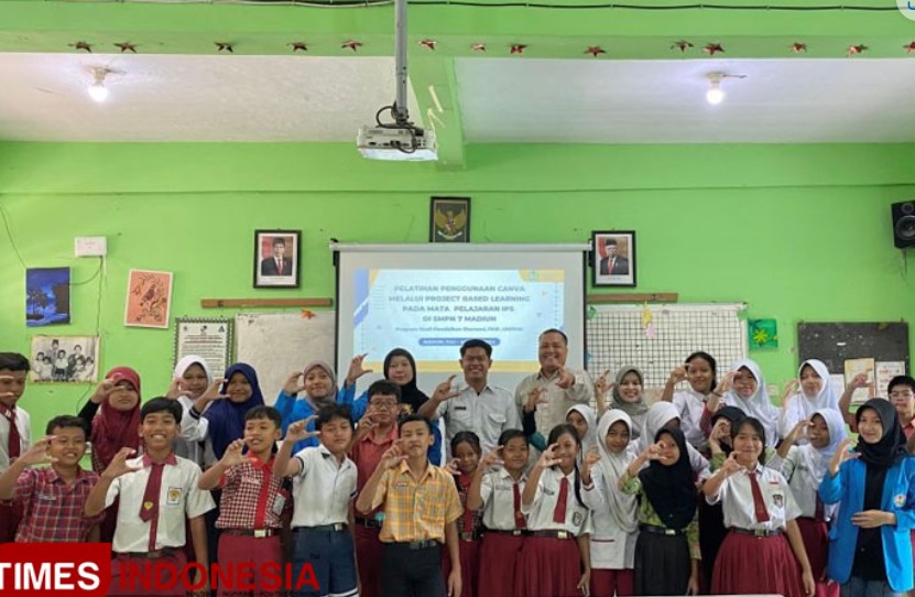 Tim Pengabdian Pendidikan Ekonomi UNIPMA Lakukan Project Based Learning IPS di SMPN 7 Kota Madiun