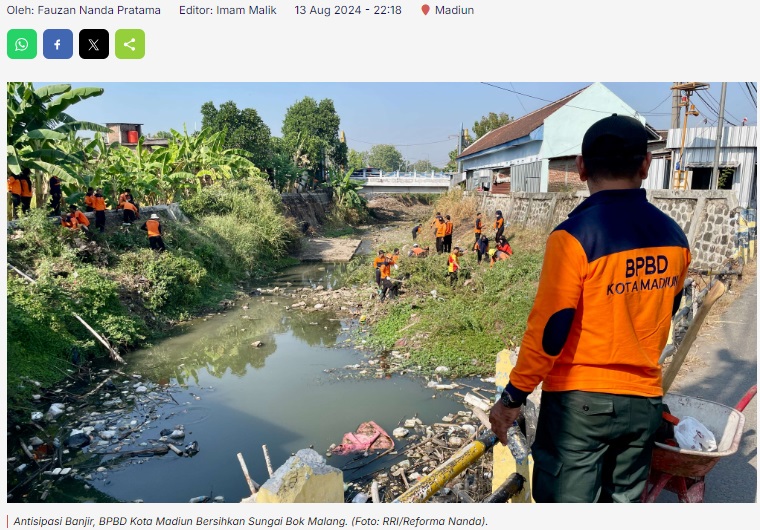 Antisipasi Banjir, BPBD Kota Madiun Bersihkan Sungai Bok Malang