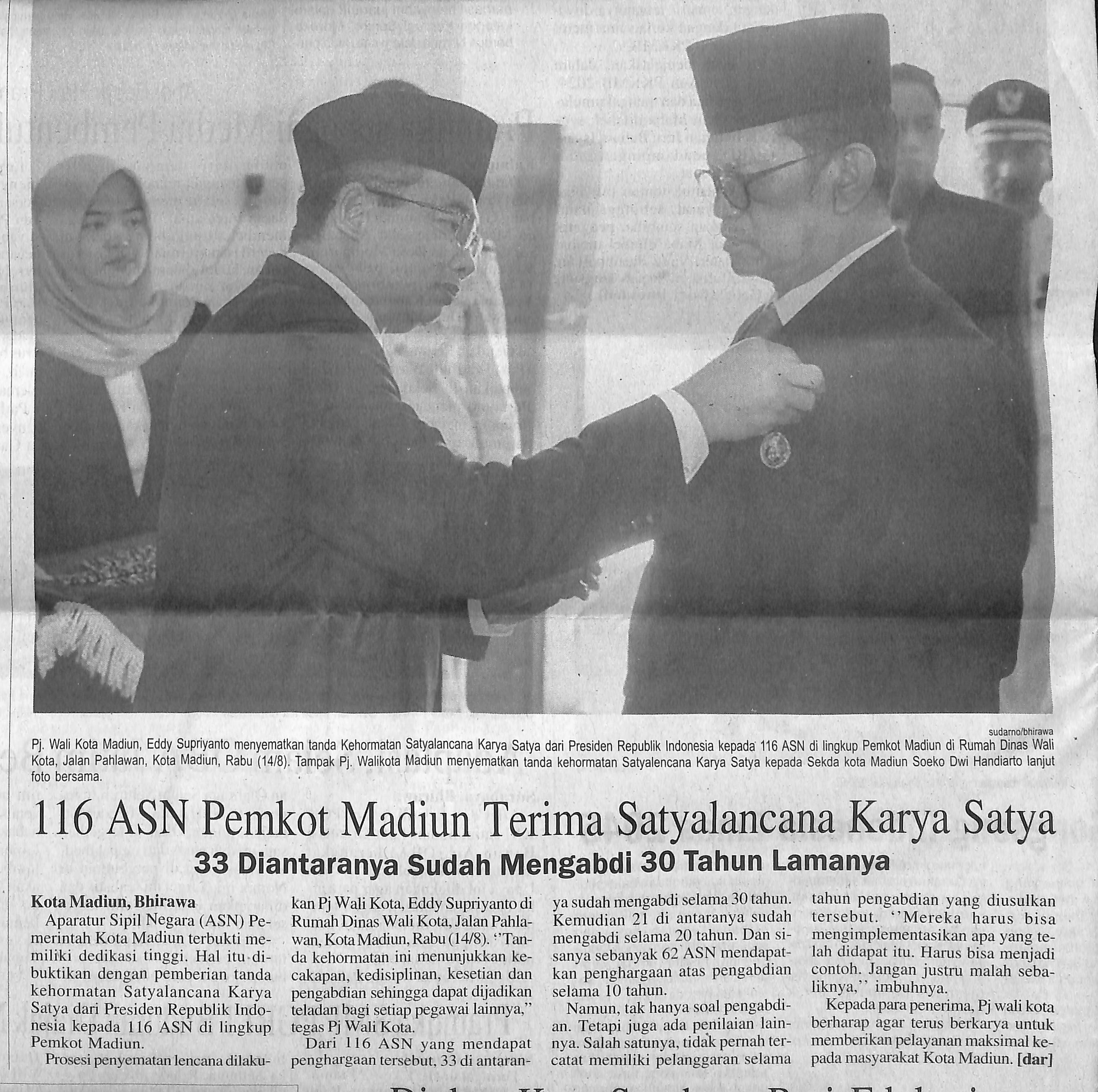 116 ASN Pemkot Madiun Terima Satyalancana Karya Satya, 33 Diantaranya Sudah Mengabdi 30 Tahun Lamanya