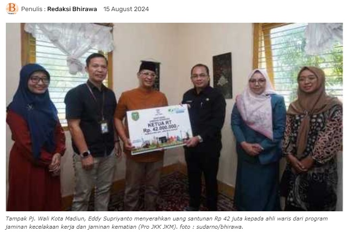 Peserta Pro JKK-JKM Meninggal Dunia, Pj Wali Kota Madiun Sampaikan Santunan Ahli Waris