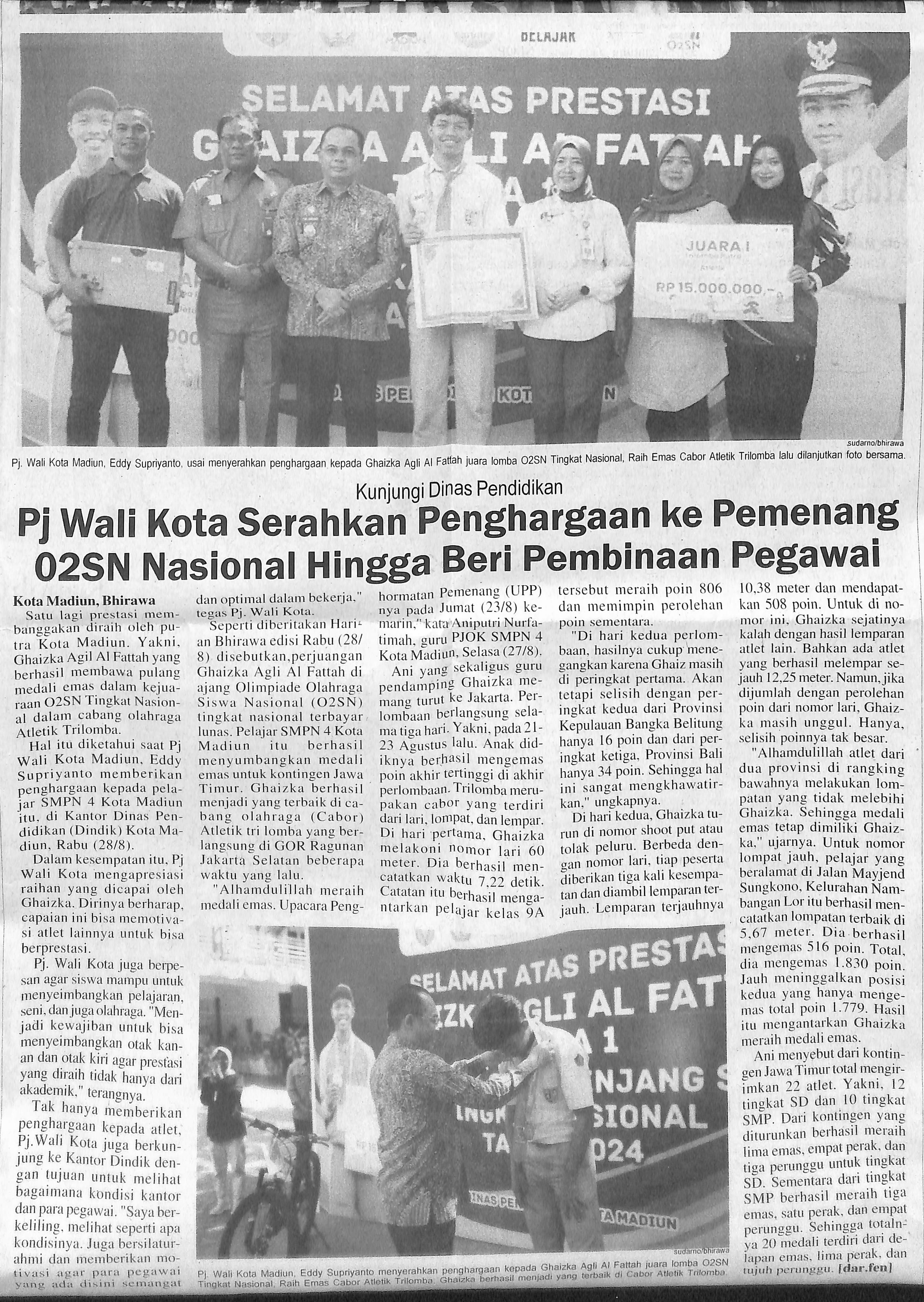 Kunjungi Dinas Pendidikan, Pj Wali Kota Serahkan Penghargaan ke Pemenang O2SN Nasional hingga beri Pembinaan Pegawai