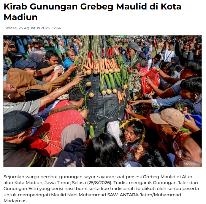 Kirab Gunungan Grebeg Maulid di Kota Madiun